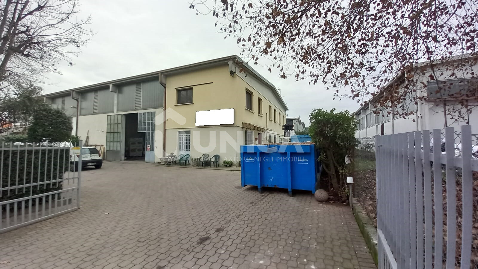 Capannone / Fondo Laboratorio a Brescia - 3502-5