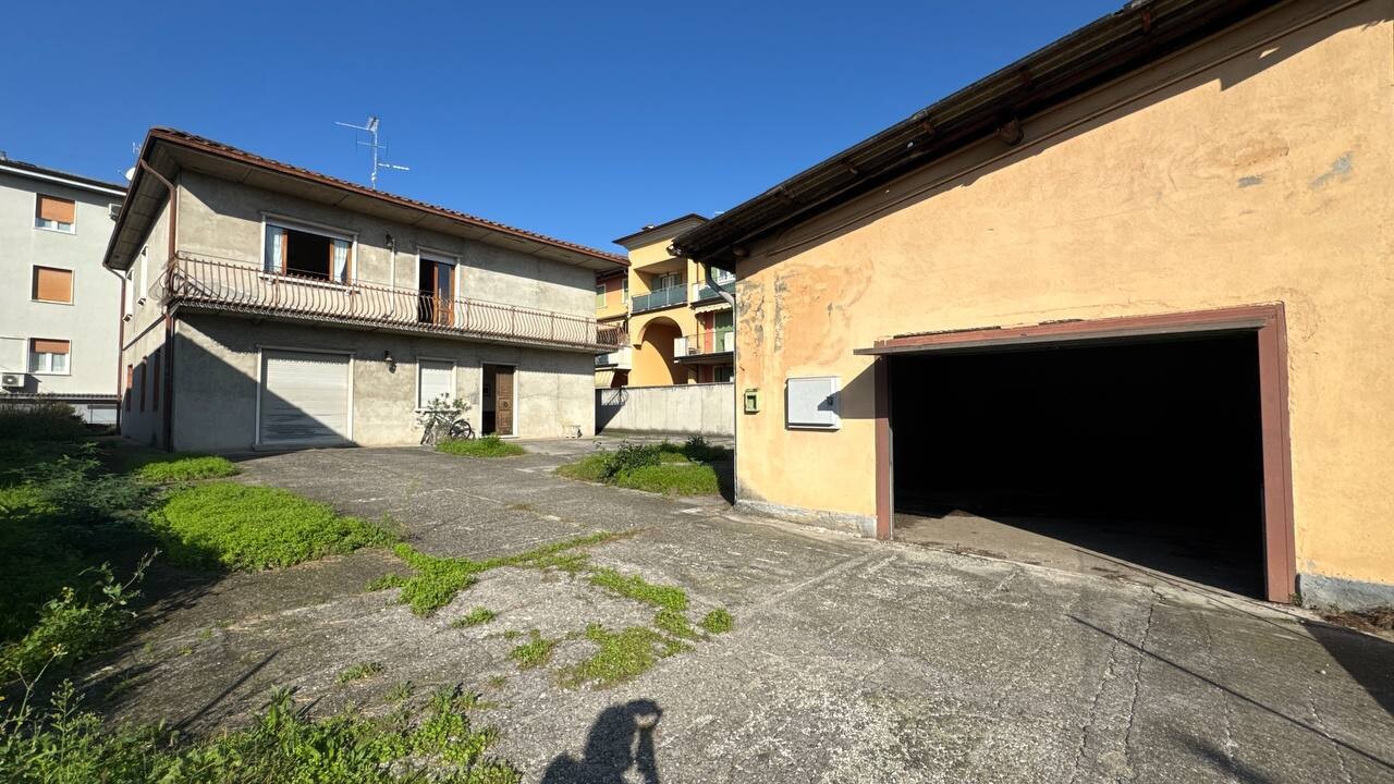Casa Indipendente Plurilocale a Brescia - 3554-22