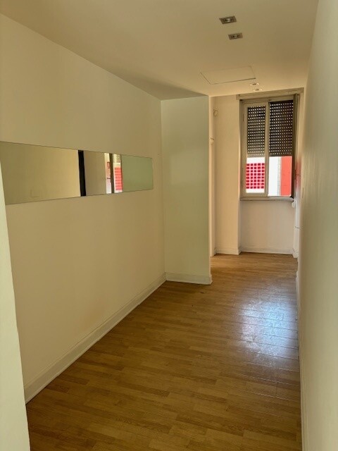 Negozio 2 Vani a Brescia - 3689-10