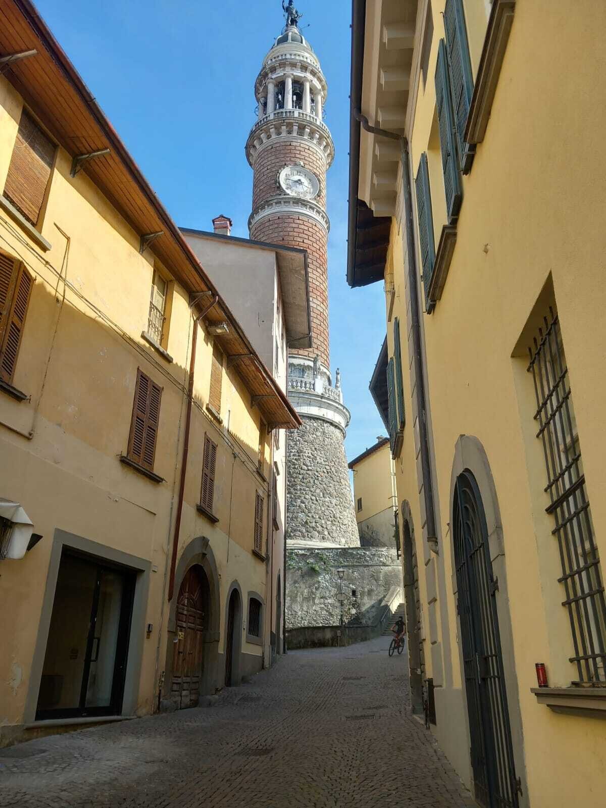 Negozio 4 Vani a Brescia - 3710-19