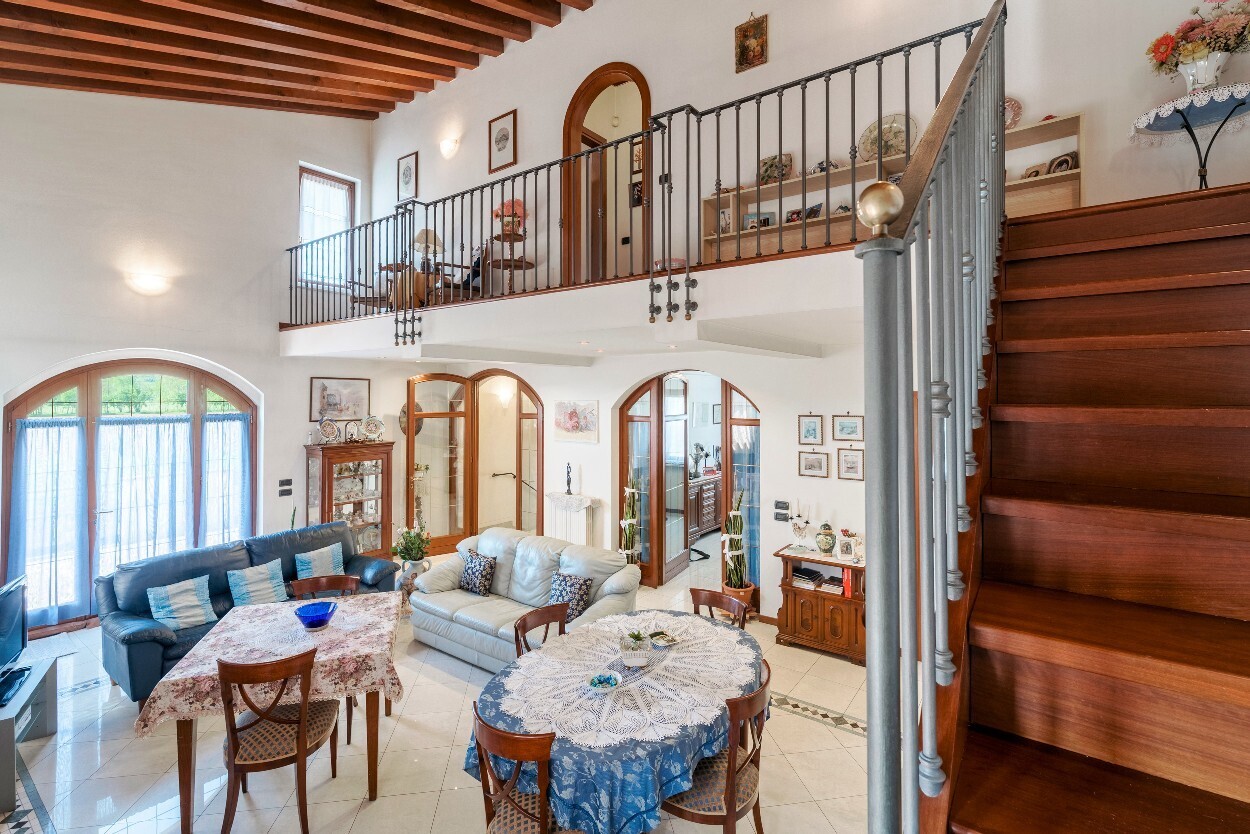 Porzione di Casa Appartamento a Brescia - 3767-10