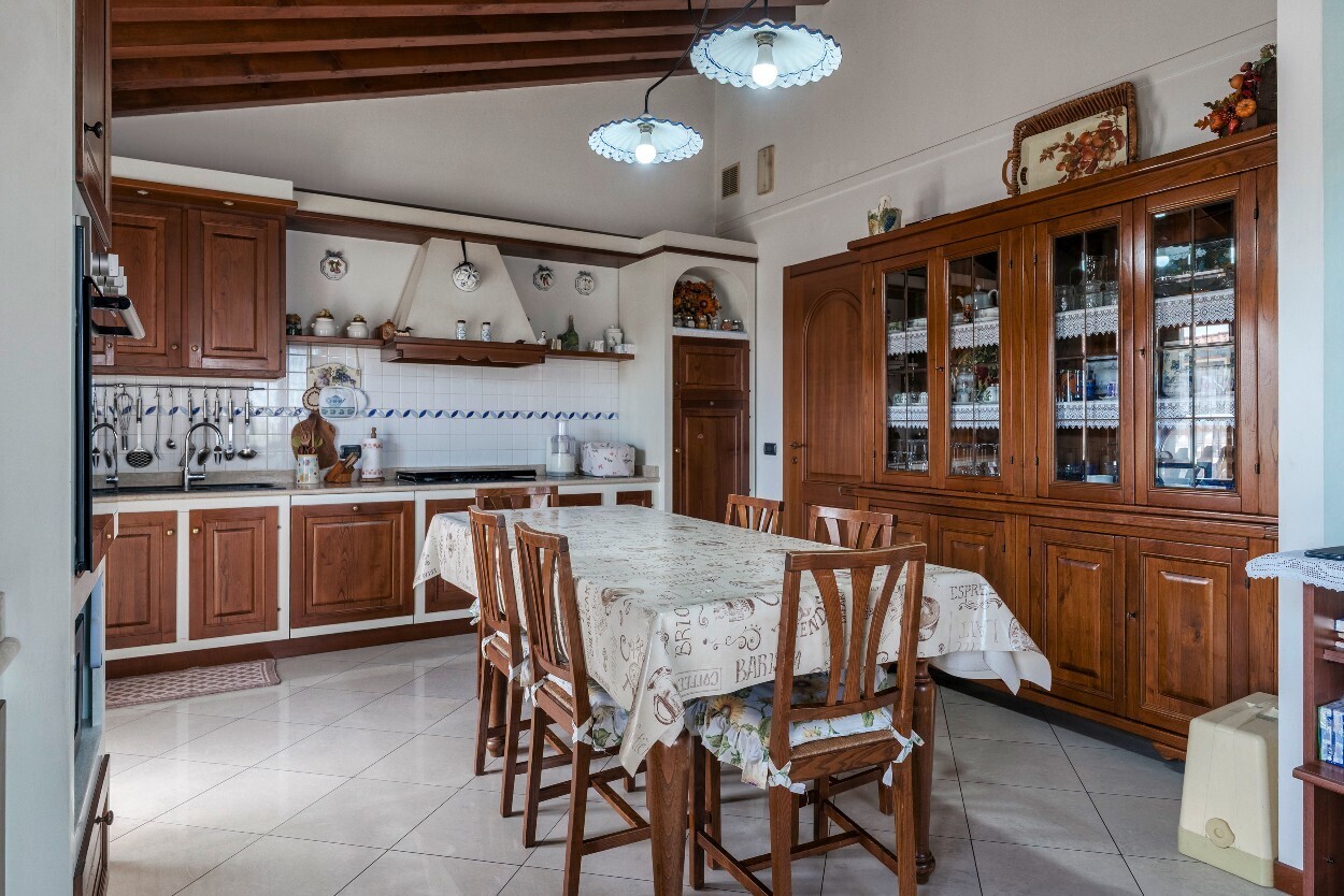 Porzione di Casa Appartamento a Brescia - 3767-14
