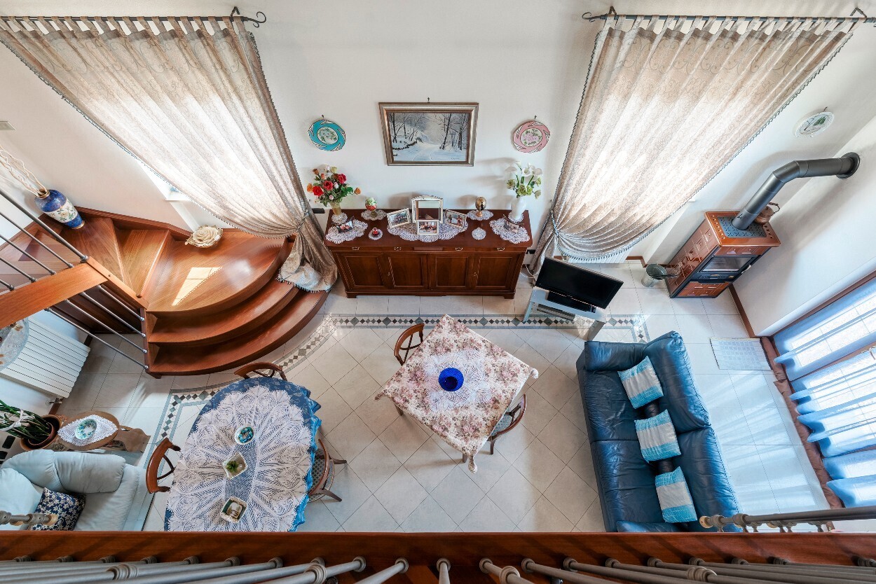 Porzione di Casa Appartamento a Brescia - 3767-27